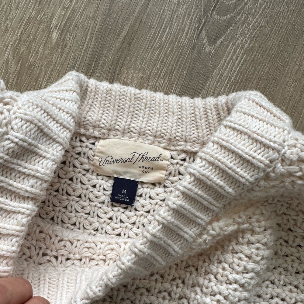 Universal Thread Cream Fisherman Knit Cozy Crewneck Pullover Sweater - Picture 6 of 9